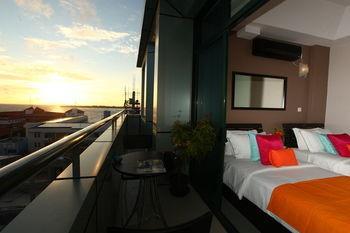 The Beehive Malé
