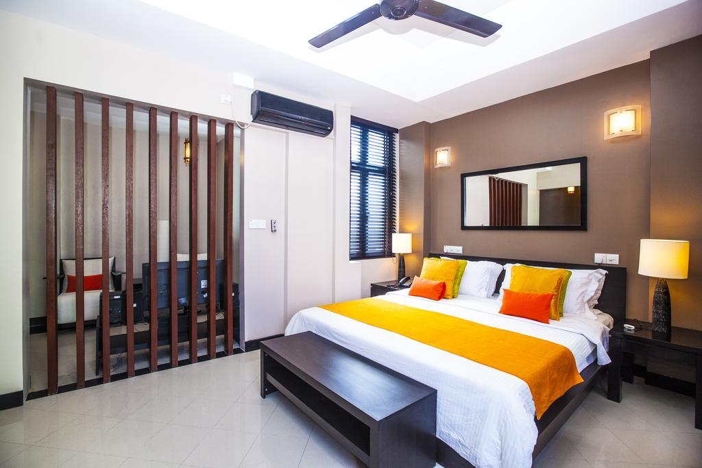 Hotel The Beehive 4*