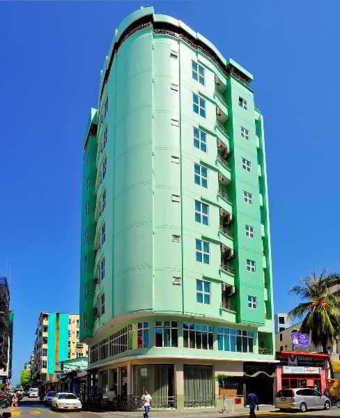 The Beehive 4* Malé