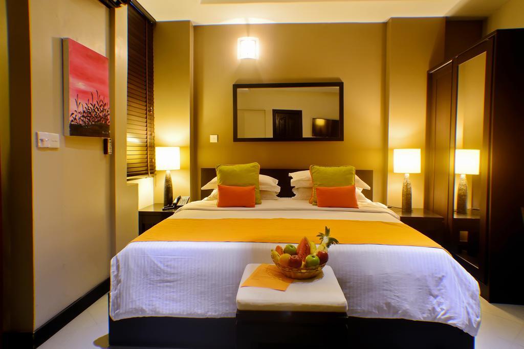 Hotel The Beehive Malé