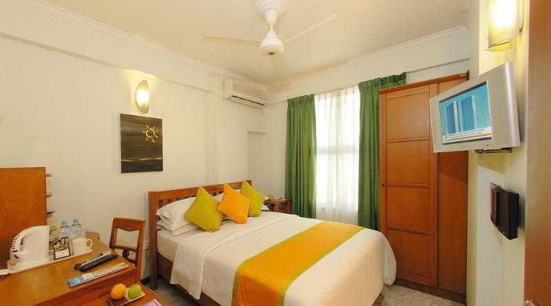 The Beehive Hotel 4*