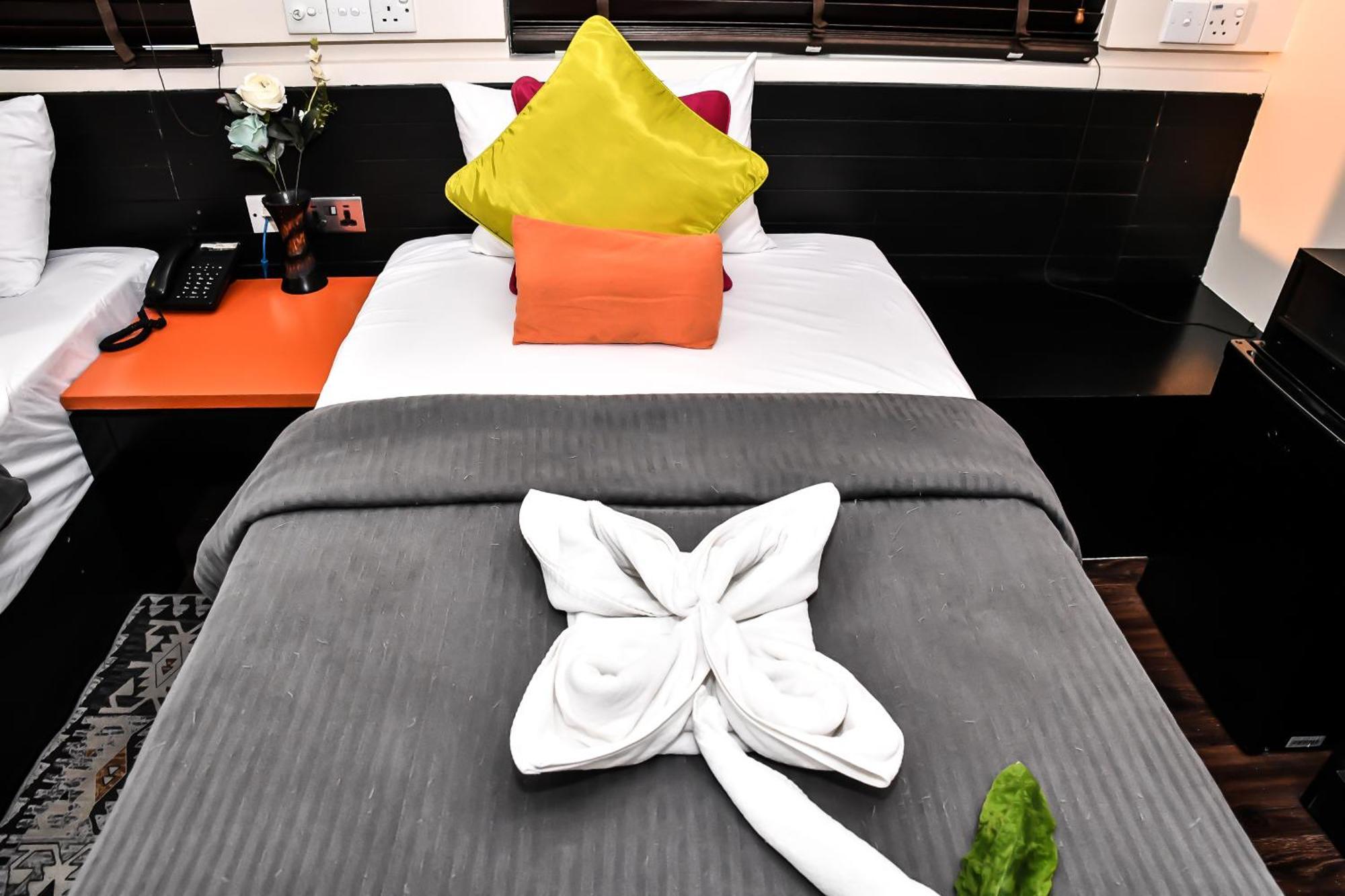 The Beehive 4* Malé